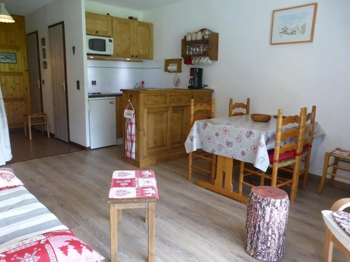 Charmant Studio 2/4 Pers A 200M Des Pistes, Balcon Sud, Animaux Admis - Fr-1-342-148 Beaufort 0*,  Franciaország
